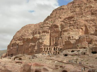 А это немного в стороне от главной улицы Петра. А это немного в стороне от главной улицы. Иордания, фото